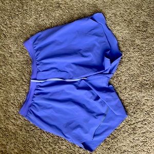 lulu fast and free lined shorts 6inch